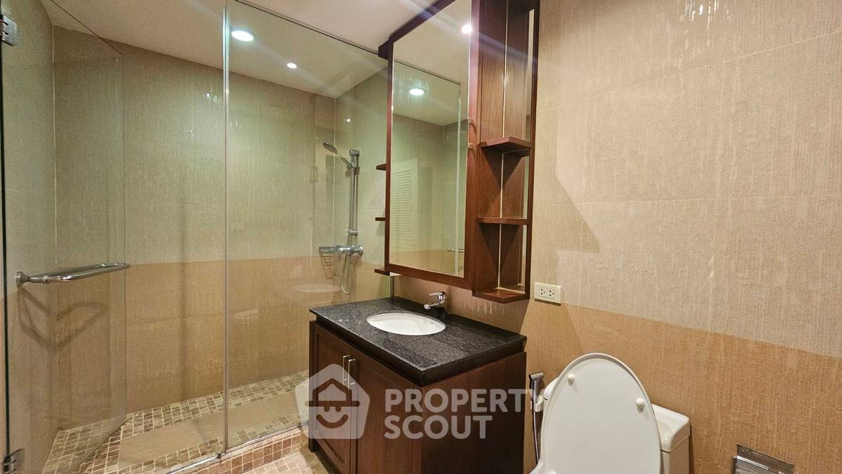 รูป คอนโด 2 ห้องนอน 135 ตร.ม. โครงการ New House Condominium ใกล้ BTS ชิดลม 200 ม. (ID 3092134) - รูปที่ 10/27