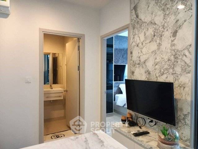 picture 2-BR Condo At Life Sukhumvit 48 Near BTS Phra Khanong (ID 3188870) - 5/8
