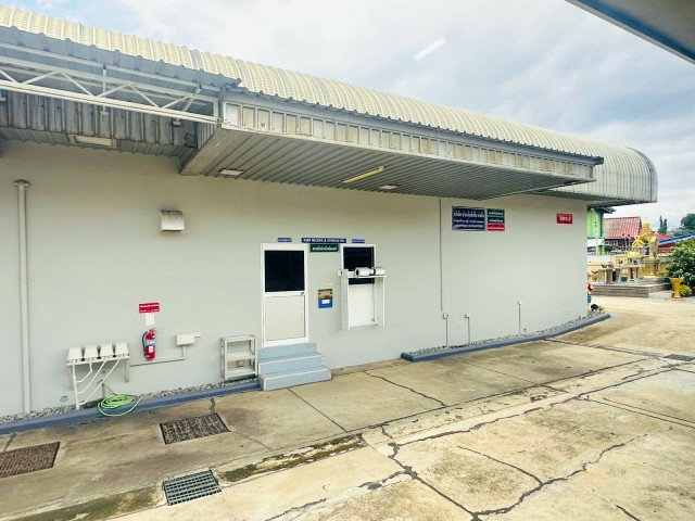 รูป ใกล้ PTT Station ปตท.ปากจั่น จ.อยุธยา ห้องปลอดเชื้อ 2 ห้องน้ำ 2 ออฟฟิศ ที่ดิน 2 ไร่ 1140 ตร.ม. อาคาร Clean Room - รูปที่ 4/8