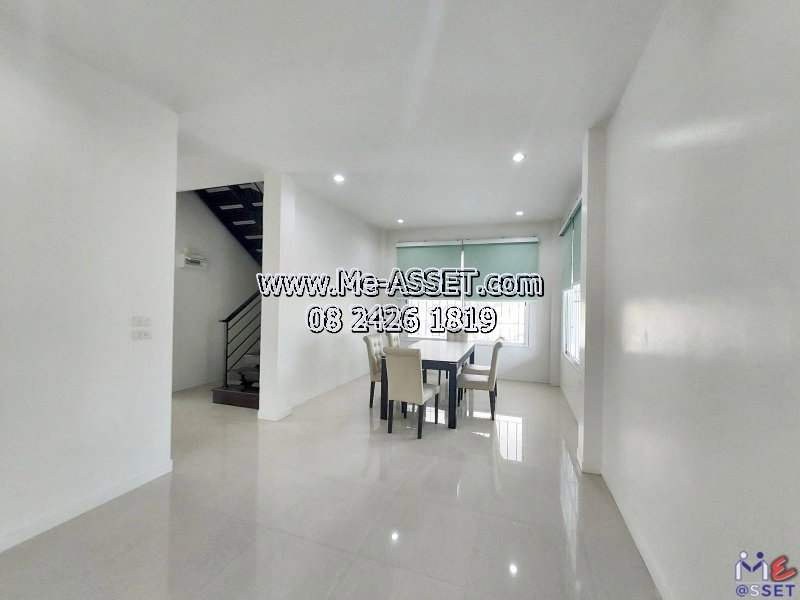 รูป ให้เช่าบ้านเดี่ยว 2 ชั้น รังสิต-คลองสาม บ้านหลังใหญ่ 59.4 ตร.วา พร้อมเฟอร์ มีสวนข้างบ้าน | ฉัตรหลวง 14 รังสิต-คลองสาม - รูปที่ 9/22