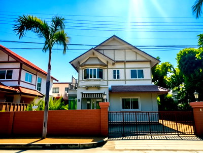 ขายบ้านเดี่ยว : 🏠 ขายบ้าน : Laddarom Rachaphruk - Rattanathibet 2 (ลัดดารมย์ ราชพฤกษ์ - รัตนาธิเบศร์ 2)   รหัสทรัพย์ | 📌LNP-H1108 