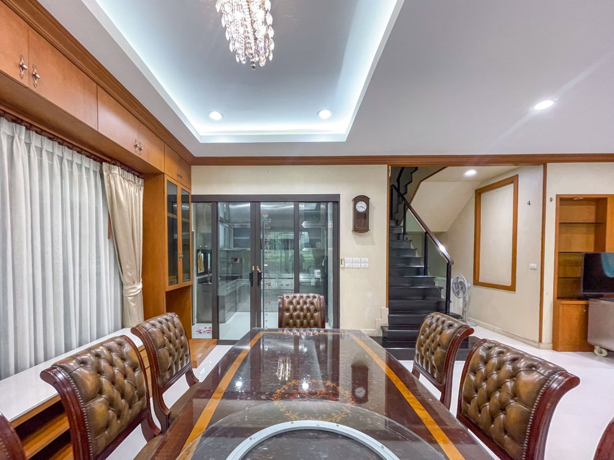 รูป P0869/บ้านเดี่ยว โครงการ Soul Ekamai-Ladprao by AP  Minimal Luxury ย่านลาดพร้าว 112 | 4 ห้องนอน 6 ห้องน้ำ | 331 ตร.ม. | 95,000 บาท/เดือน - รูปที่ 7/20