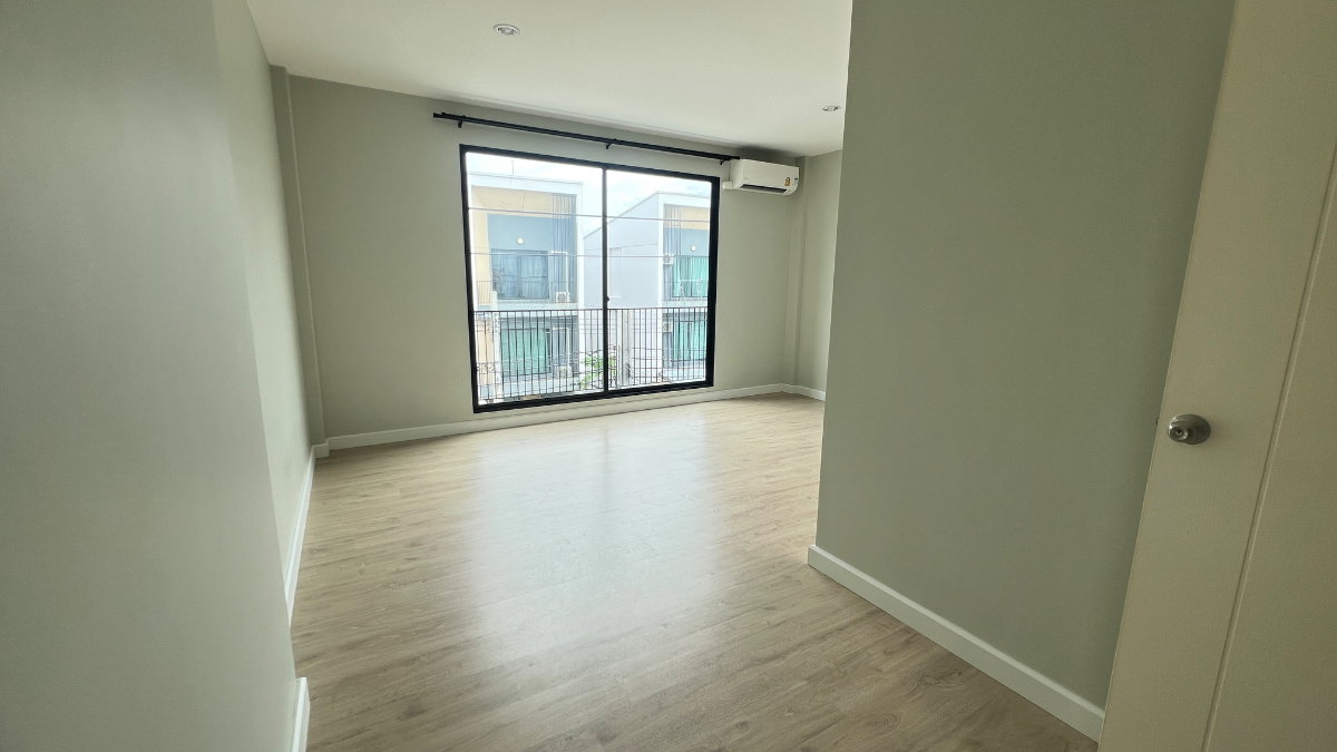 picture townhome rental @ramintra-minburi - 19/23