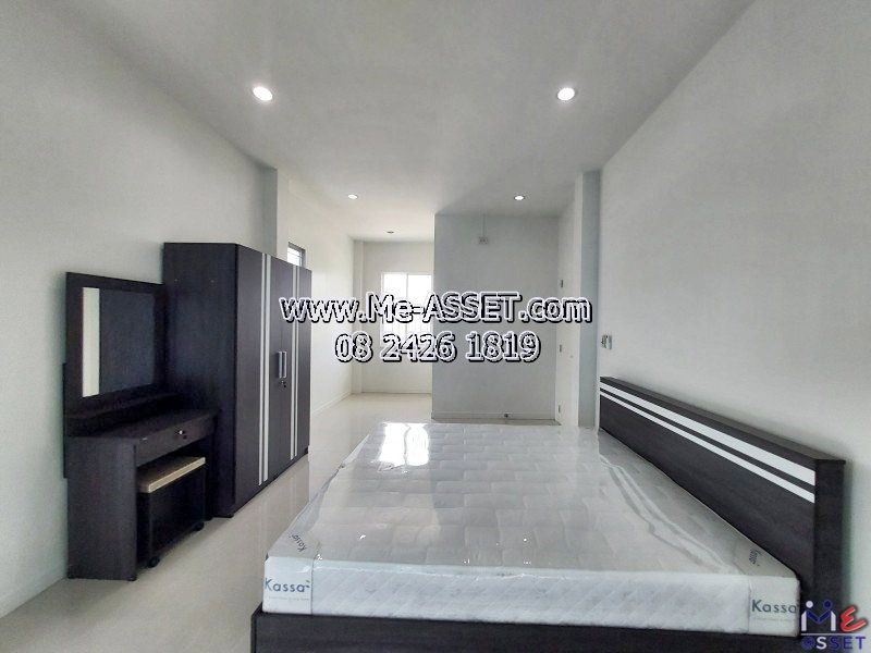 รูป ให้เช่าบ้านเดี่ยว 2 ชั้น รังสิต-คลองสาม บ้านหลังใหญ่ 59.4 ตร.วา พร้อมเฟอร์ มีสวนข้างบ้าน | ฉัตรหลวง 14 รังสิต-คลองสาม - รูปที่ 18/22