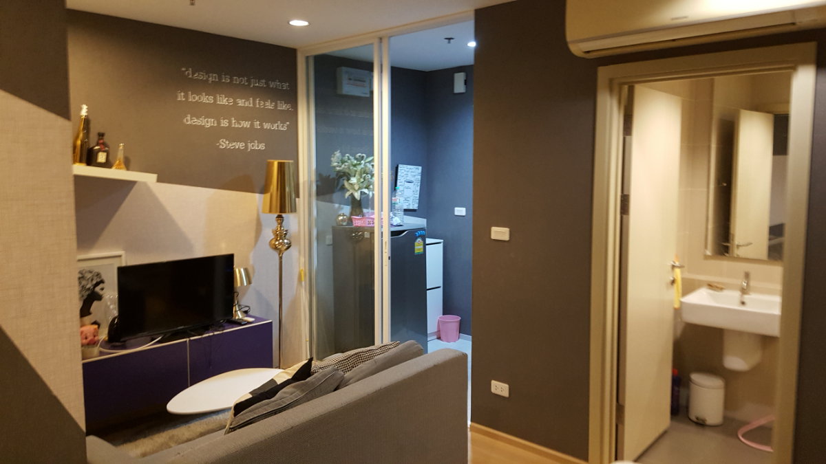 รูป For Sale The Base Ramkhamhaeng Condo Studio room 28st. Floor 0869888099 Line ID: dhiradhn - รูปที่ 2/15