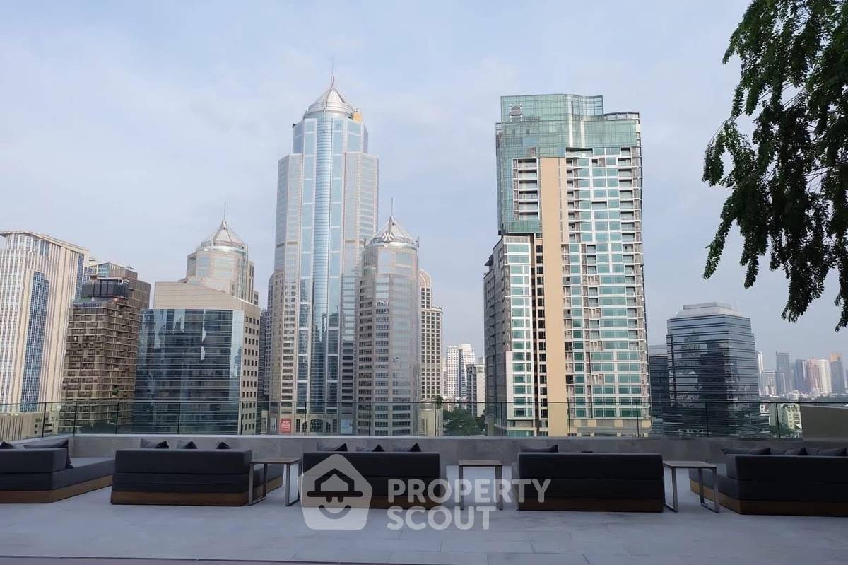 picture 2-BR Condo For Rent, Sindhorn Residence, 22nd Floor Near BTS Ratchadamri (ID 2831050) - 20/23
