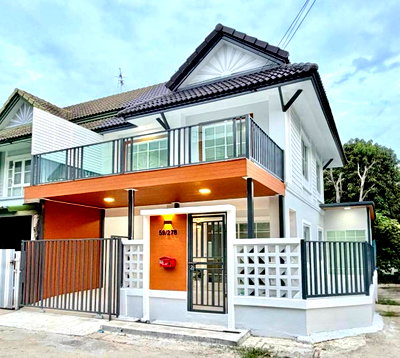 ทาวน์โฮม นนทบุรี : บ้านสวย หลังมุม ใกล้เซ็นทรัล เวสเกต  #หมู่บ้านพฤกษา 18  บางใหญ่  ทาวน์เฮ้าส์ 3 ห้องนอน  ใกล้ MRT สถานีบางใหญ่
