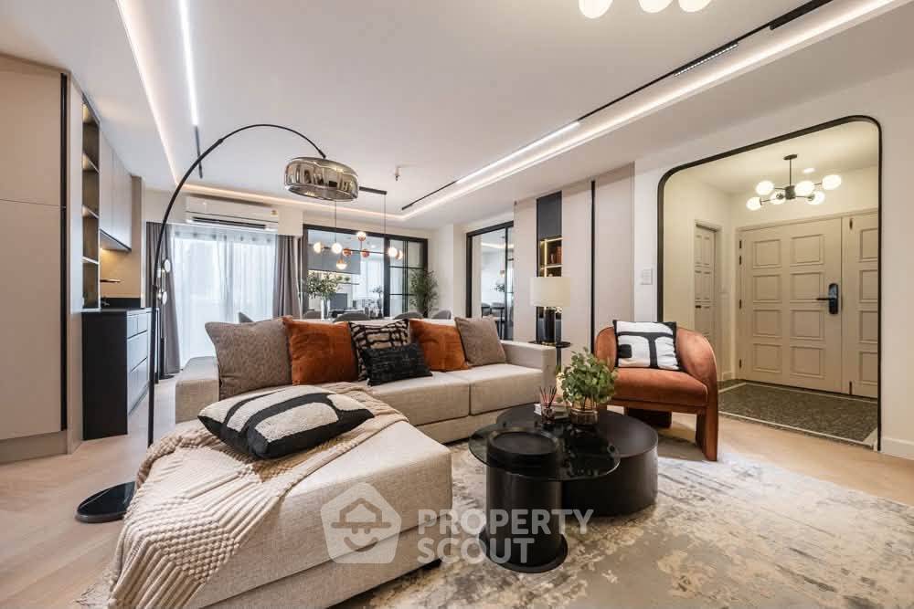รูป เดินถึง BTS ทองหล่อ 200 ม. คอนโด 4 ห้องนอน Fifty Fifth Tower Thonglor (ID 3185646) - รูปที่ 2/32