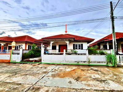 Houses for sale Si Racha Chonburi : HOME 52 Sq.w. Si Racha Chonburi for 2.5M
