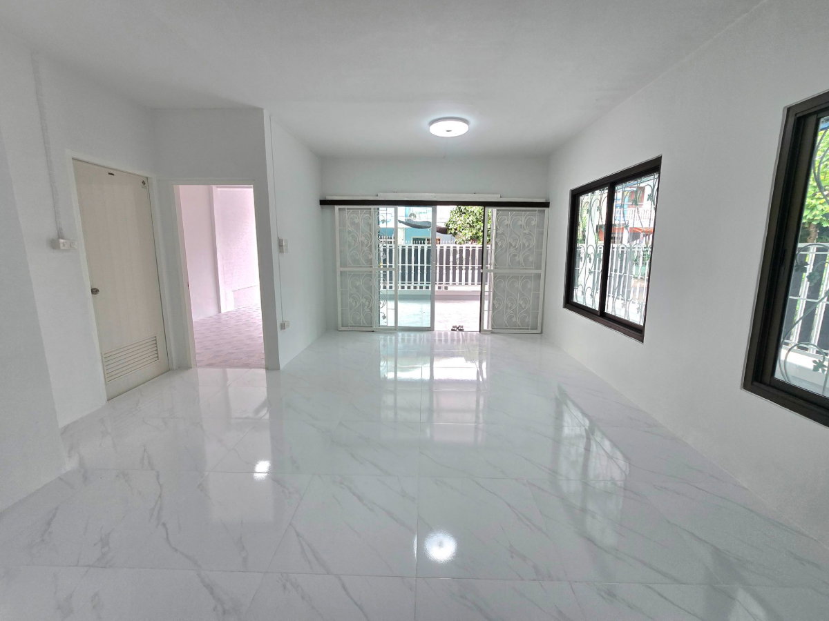 รูป หมู่บ้านพฤกษา12 หลังมุม ถนนรังสิต-นครนายก รังสิต-คลองสาม คลองหลวง ปทุมธานี ซ.6/4 ทิศเหนือ ทาวน์เฮ้าส์ รีโนเวทใหม่ ทำเลดี - รูปที่ 13/29