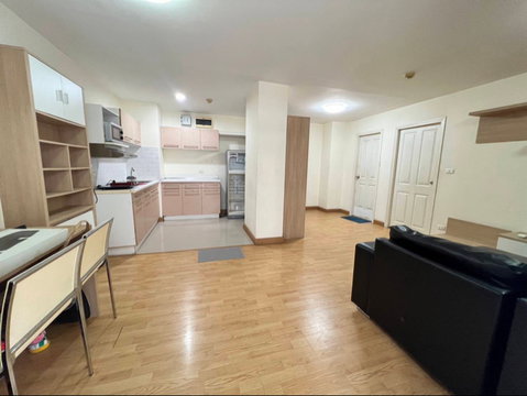 🚊Condo for rent, 500 meters from BTS On Nut. Large room, good value for money.🏙️
