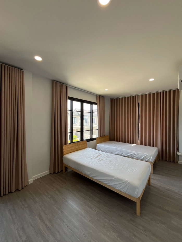 รูป ใช้เช่าบ้าน 2 ชั้น Premier 3 ห้องนอน 3 ห้องน้ำพร้อมกับพื้นที่ใช้สอยกว่า 160 ตารางเมตร - รูปที่ 8/12