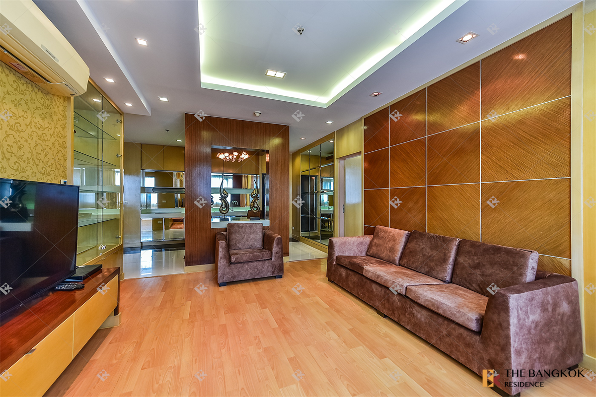 picture Popular units sell out fast St.Louis Grand Terrace near BTS Saint Louis - 10/10