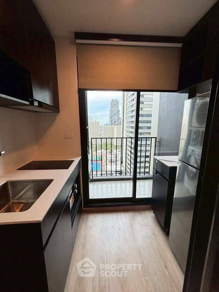 รูป ชั้น 32 คอนโด 1 ห้องนอน Nue District R9 ใกล้ MRT พระราม 9 เพียง 200 ม. (ID 3185102) - รูปที่ 8/10