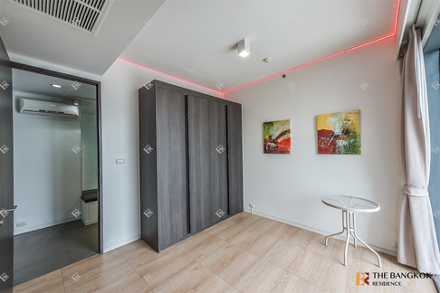 Siamese Ratchakru near BTS Sanam Pao Easy Travel, Fully Utilized Space