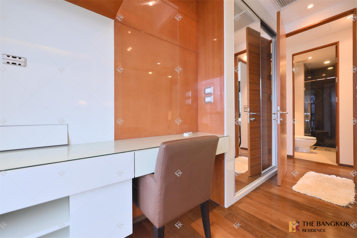 picture The Address Sukhumvit 28 near BTS Phrom Phong Price better than expected!! - 10/10