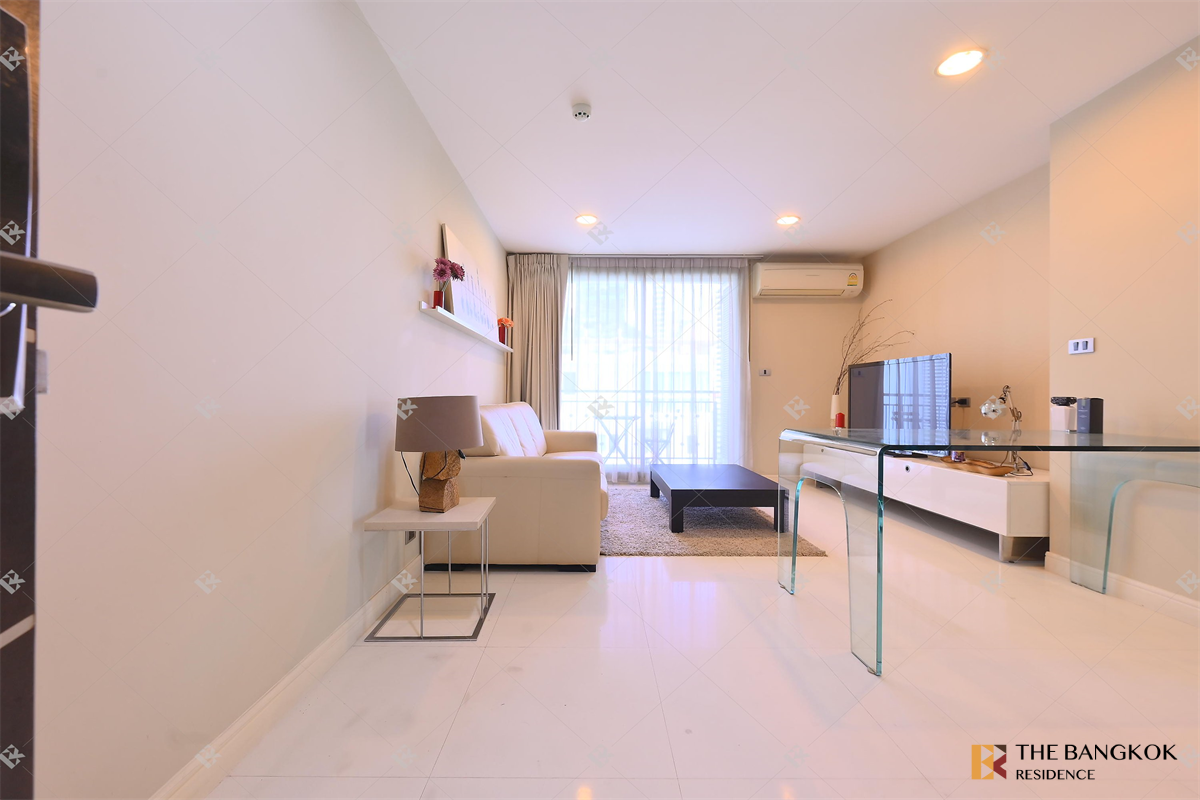 picture The Crest Sukhumvit 24 near BTS Phrom Phong - 7/10