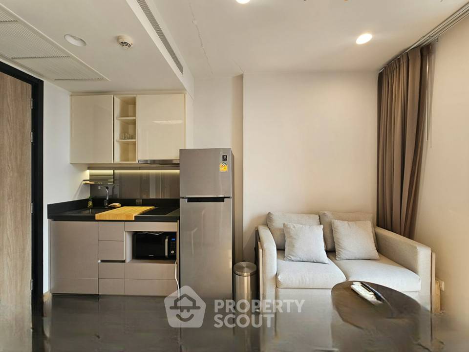 รูป คอนโดชั้น 41 ห้องนอน 1 ห้อง Oka Haus Sukhumvit 36 ใกล้ BTS ทองหล่อ (ID 2732241) - รูปที่ 2/3