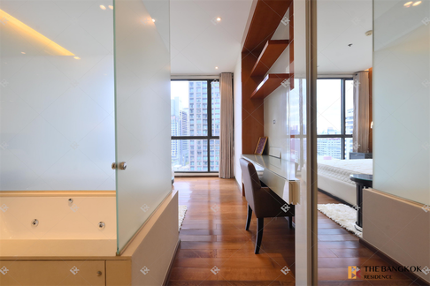 The Address Sukhumvit 28 near BTS Phrom Phong Price better than expected!!