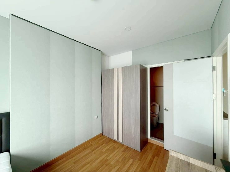 รูป 🏢 ลุมพินี เพลส รัชดา-สาธุ | 1 ห้องนอน 1 ห้องน้ำ | 29 ตร.ม. | 13,000 บาท/เดือน
🔥 ห้องสวย ชั้นสูง พร้อมอยู่! - รูปที่ 3/26
