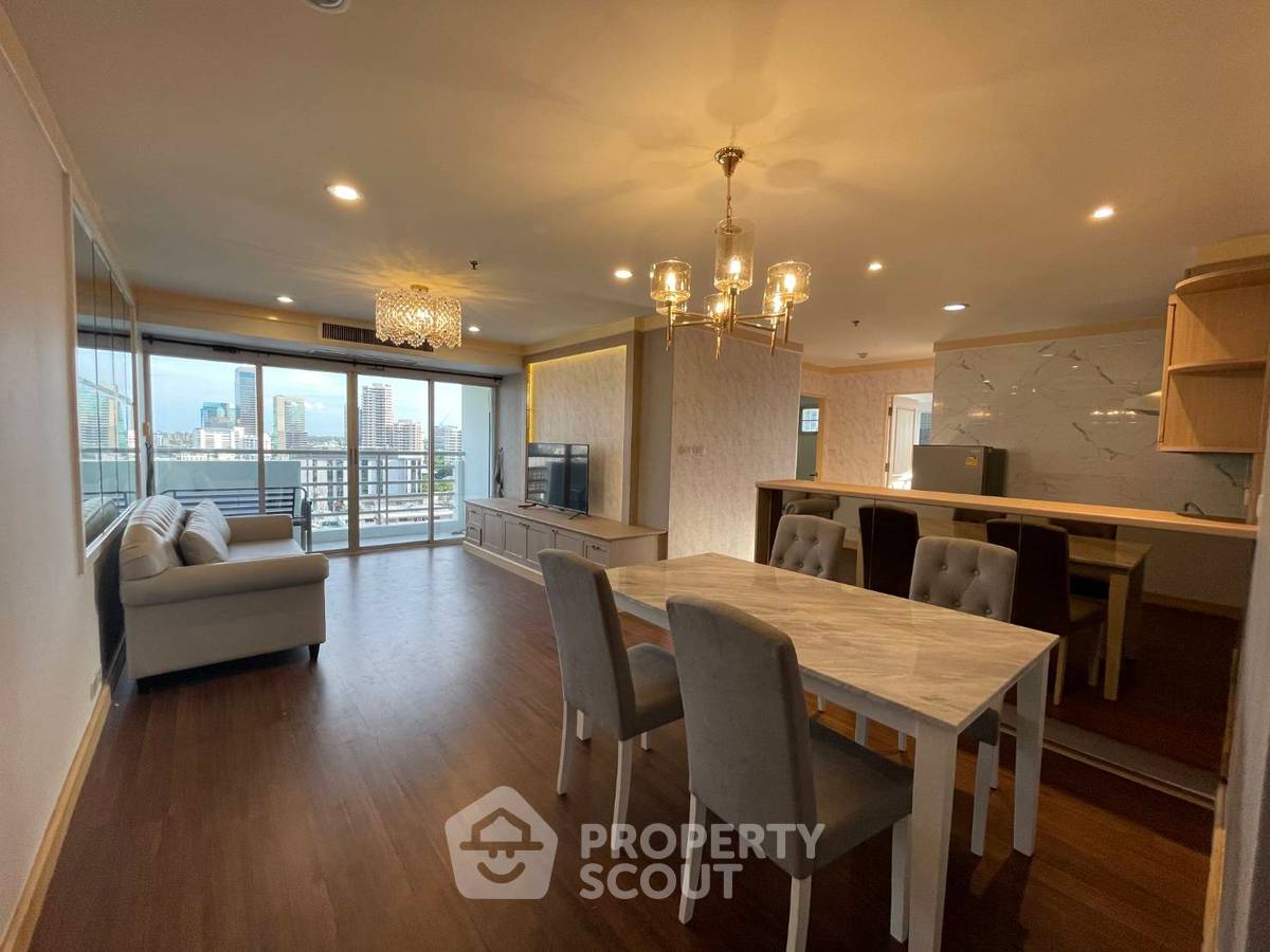 picture 2-BR Condo The Waterford Diamond Tower Sukhumvit, BTS Phrom Phong (ID 515167) - 1/8