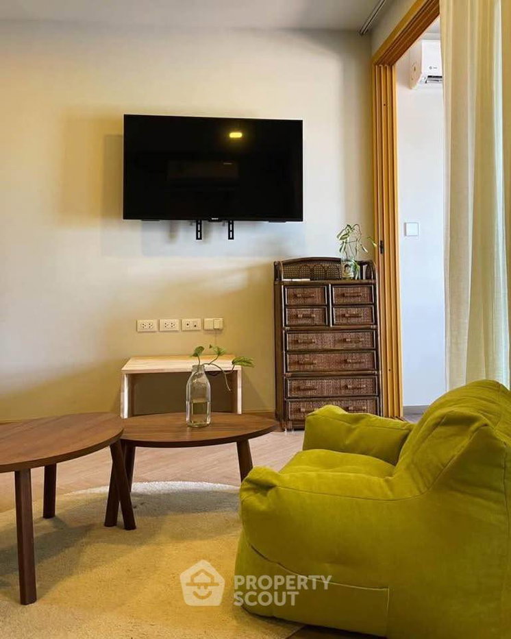 picture 1-BR Condo At The Base Sukhumvit 50 Near BTS On Nut (ID 3185483) - 6/6