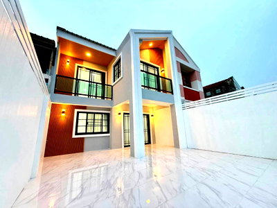 ทาวน์โฮม ถนนบางแค : ⭐✨ RH-135 ขายทาวน์โฮม 3 ชั้น ( เพชรเกษม 68 แยก 10 ) ✨⭐