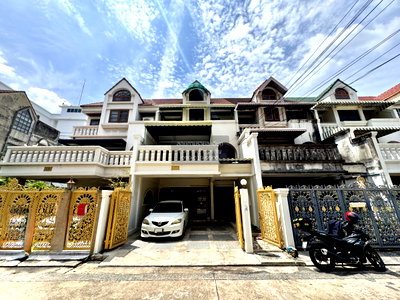 Townhouses for rent Suan Dusit University : For Rent Townhouse/Townhome  , Pin Jaran Villa , wide frontage , MRT-Bang Yi Khon , Arun Ammarin , Bangkok Noi , Bangkok , CX-168809 ✅ Live chat with us ADD LINE @connexproperty ✅