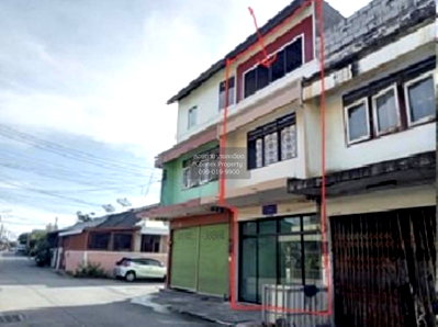 Shophouses for sale Muang Chon Buri Chonburi : For Sale Commercial Building , Malai Maitri , Na Pa , Mueang Chon Buri , Chon Buri , CX-127088 ✅ Live chat with us ADD LINE @connexproperty ✅