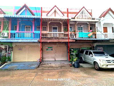 Shophouses for sale Ramkhamhaeng  University Lopburi Campus : SHOP HOUSE 18 Sq.w. Muang Lop Buri Lopburi for 1.5M
