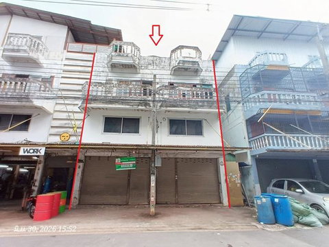 SHOP HOUSE 44 Sq.w. Lat Krabang Bangkok for 4.2M