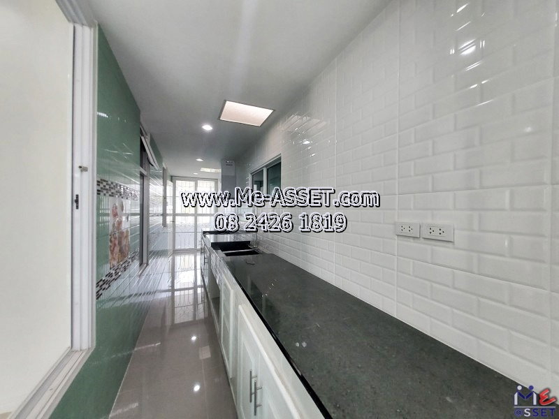 รูป ให้เช่าบ้านเดี่ยว 2 ชั้น รังสิต-คลองสาม บ้านหลังใหญ่ 59.4 ตร.วา พร้อมเฟอร์ มีสวนข้างบ้าน | ฉัตรหลวง 14 รังสิต-คลองสาม - รูปที่ 10/22