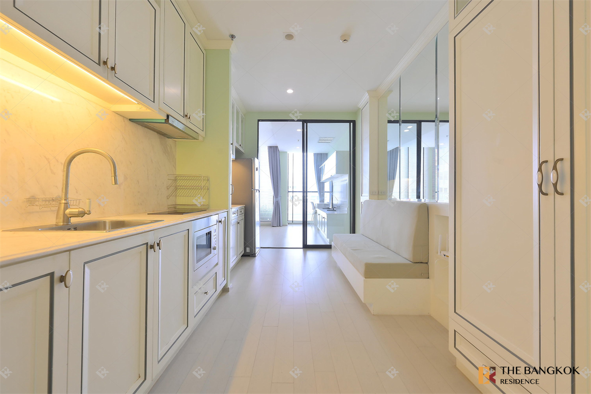 picture Popular units sell out fast Noble Ploenchit near BTS Phloen Chit - 1/10