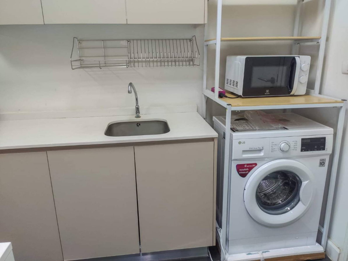 picture Condo for sale: A Space Me Sukhumvit 77. near BTS On Nut and MRT Sri Nut. 28.5 sq.m. unit on the 6th floor, Building B. - 7/14