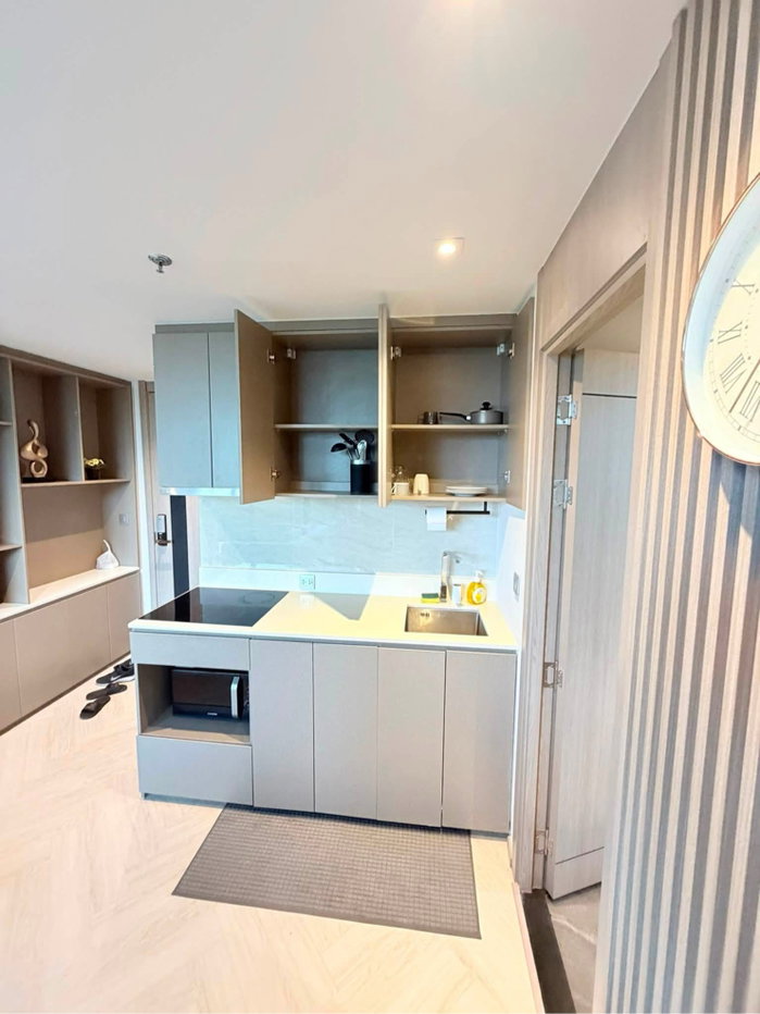picture Condo for Rent Pratumnak • 3-Minute Walk to Beach • 2 Bedroom Sea View - 4/9