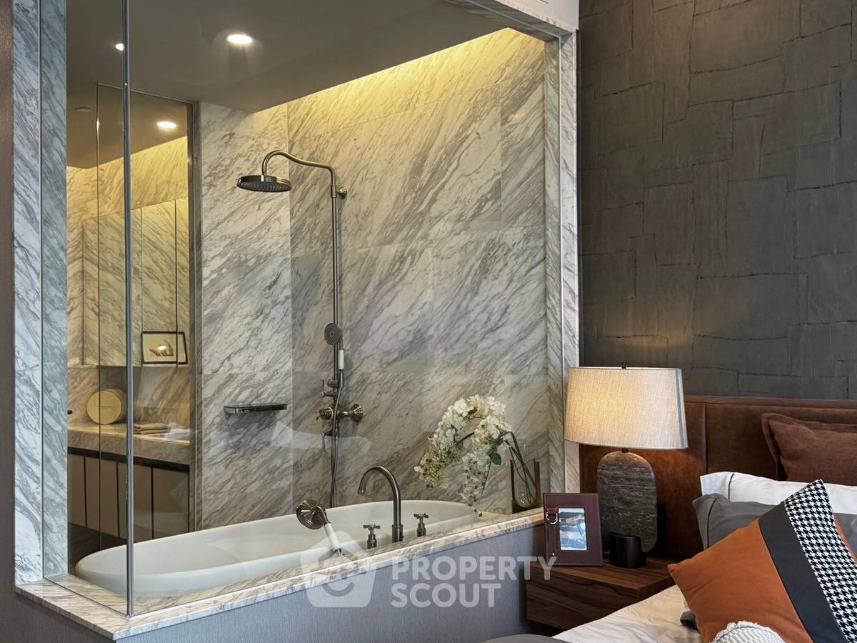 รูป ใกล้ BTS ทองหล่อเพียง 90 ม. | 1 ห้องนอน The Residences 38 (ID 2992932) - รูปที่ 2/5