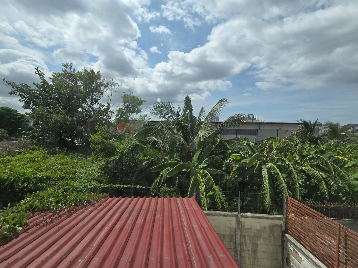 รูป ขายบ้านหลังมุม 4 ชั้น 5นอน 5น้ำ ทำเลดี หายาก หมู่บ้านรวิภา อุดมสุข 39/1 - รูปที่ 12/17