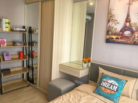 🏙️✨ FOR RENT: IDEO O2 📩 Interested in this room? Screenshot or copy the link and send us via Line for more details & room viewing.