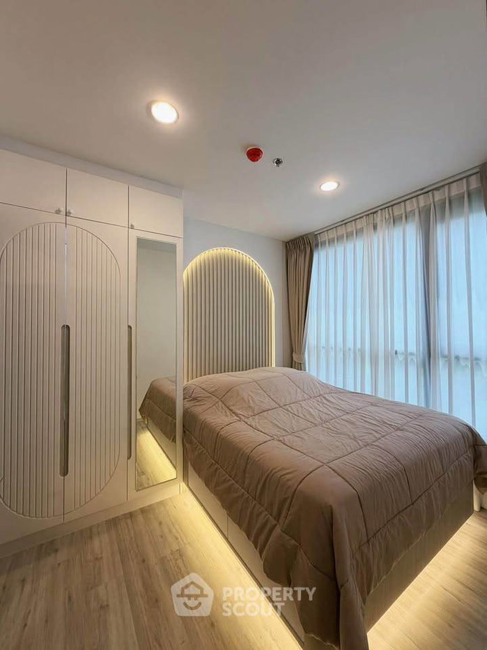 picture 100m To MRT Huai Khwang | 1-BR At XT Huaikhwang (ID 3188206) - 4/16
