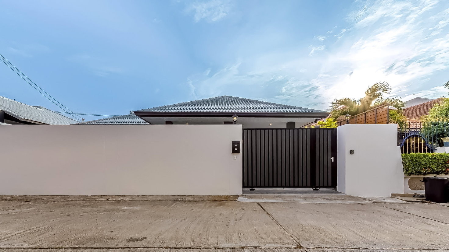 รูป Private Pool Villa for Rent Huay Yai East Pattaya 4 Bedroom - รูปที่ 1/7
