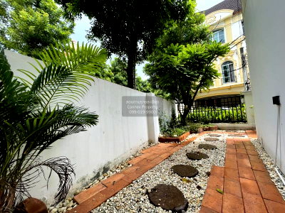 Townhouses for rent Bangkok : FOR RENT townhome , Baan Klangkrung Grande Vienna Rama 3 , Bang Phong Phang , Yannawa , Bangkok , CX-55402 ✅ Live chat with us ADD LINE @connexproperty ✅