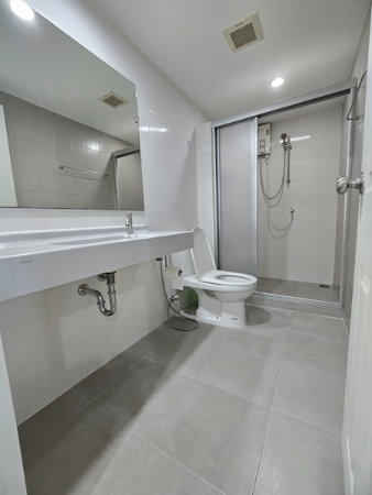 รูป 🔥ลดพิเศษ🔥 ให้เช่าห้องใหญ่ ตำแหน่งห้องมุมเป็นส่วนตัว ระเบียงกว้าง ที่ U Delight Residence พัฒนาการ-ทองหล่อ - รูปที่ 7/21