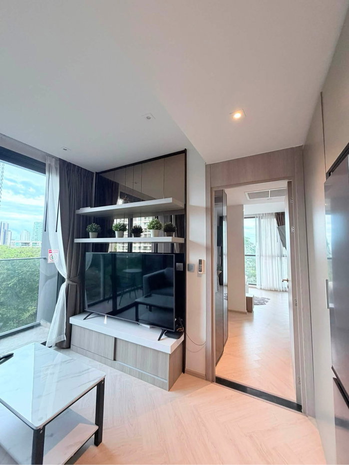 picture Condo for Rent Pratumnak • 3-Minute Walk to Beach • 2 Bedroom Sea View - 2/9