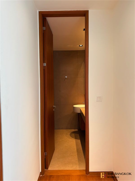 คอนโด Luxury พร้อมอยู่บนทำเลที่ดีที่สุด เดอะ สุโขทัย เรซิเด้นท์