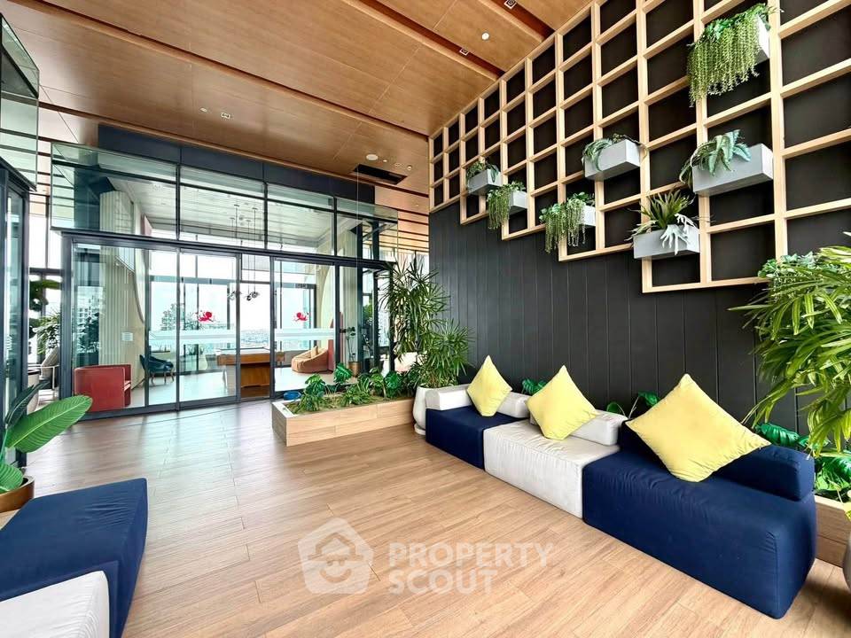 picture 100m To MRT Huai Khwang | 1-BR At XT Huaikhwang (ID 3188206) - 15/16