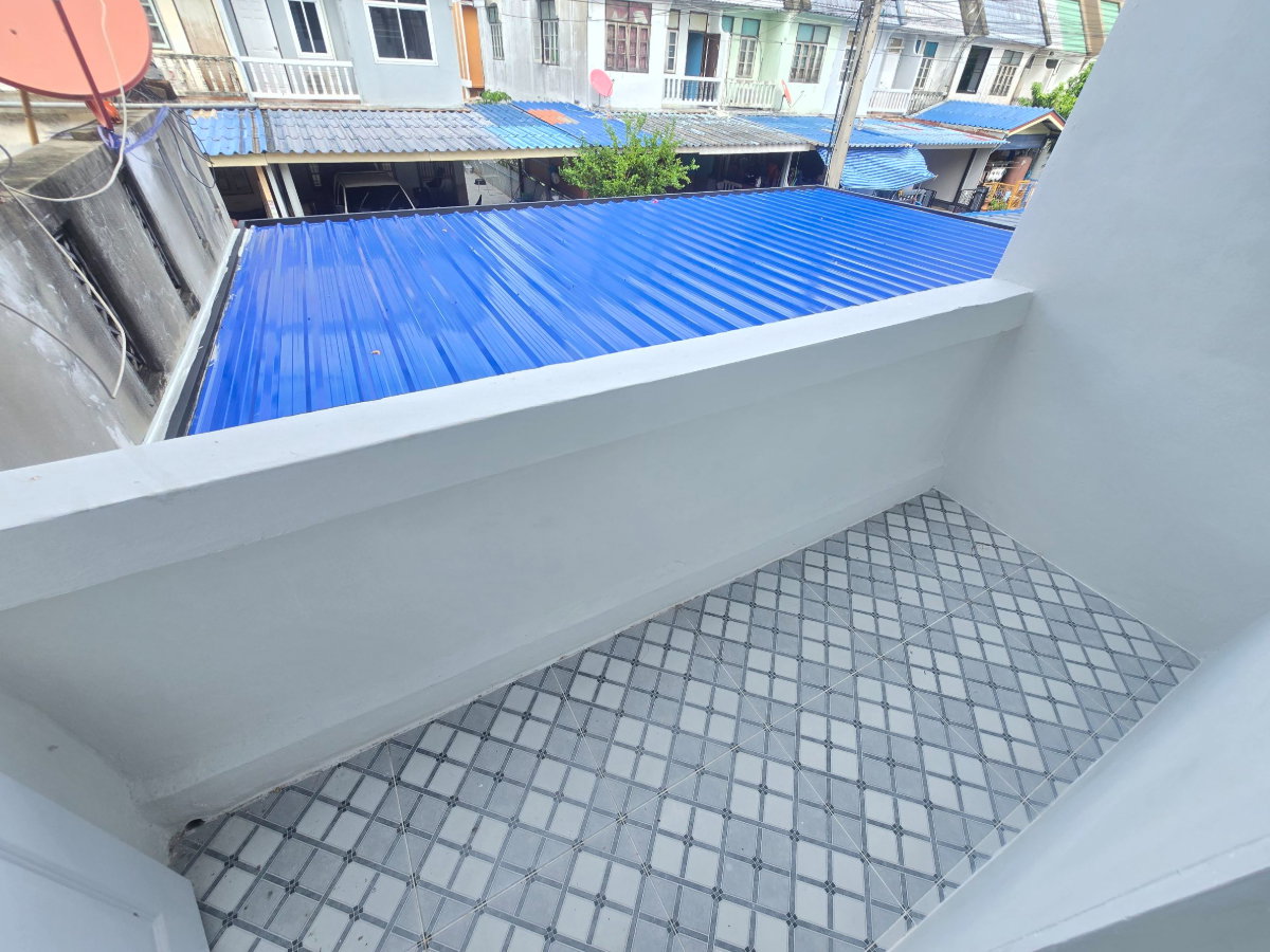 รูป หมู่บ้านอยู่เจริญ1 หลังมุม คลอง4 ถนนพระองค์เจ้าสาย ถนนไสวประชาราษฎร์ ตำบลบึงยี่โถ ธัญบุรี  ปทุมธานี ทาวน์เฮ้าส์ รีโนเวทใหม่ทั้งหลัง  พร้อมอยู่ - รูปที่ 25/31