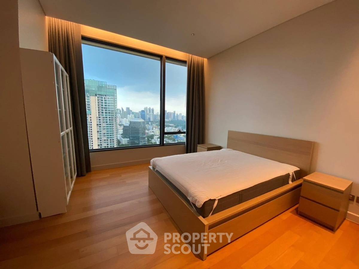 picture 2-BR Condo For Rent, Sindhorn Residence, 22nd Floor Near BTS Ratchadamri (ID 2831050) - 12/23