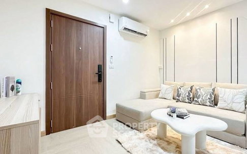 1-BR Condo At The Base Sukhumvit 77 Near BTS On Nut (ID 3108470)