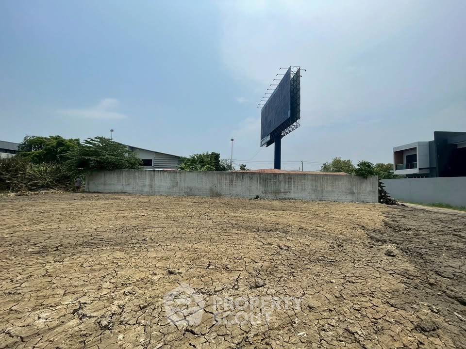 รูป ที่ดิน 47 ตารางเมตร ขายใกล้สนามบินสุวรรณภูมิ เขตประเวศ (ID 3180132) - รูปที่ 2/3