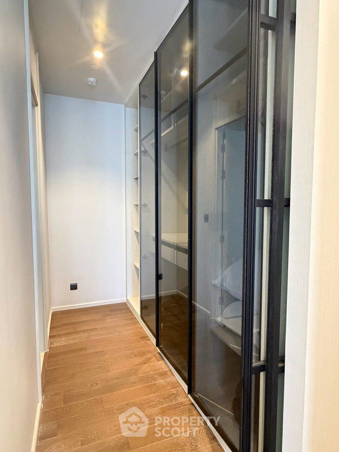 picture 21st-Floor 1-BR At Muniq Langsuan Near BTS Ratchadamri (ID 3187180) - 10/15